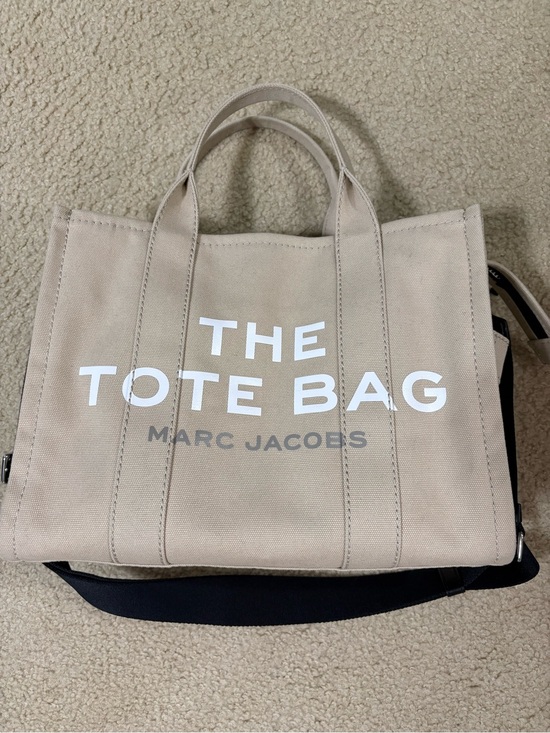 Marc Jacobs Handbags - Marc Jacobs The Tote Bag Canvas Medium